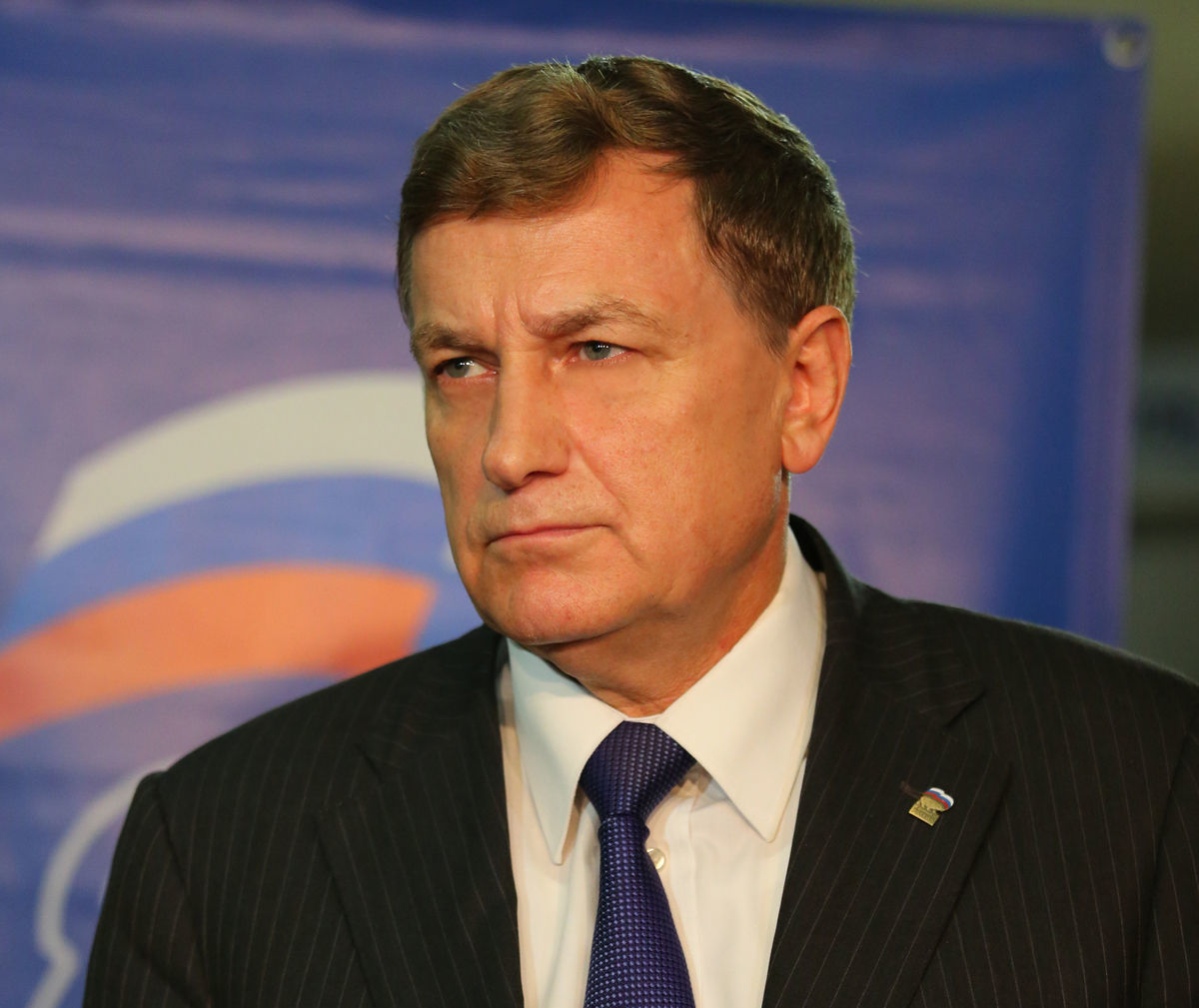 «Дирижёр у нас один»: Вячеслав Макаров напомнил депутатам о выборах