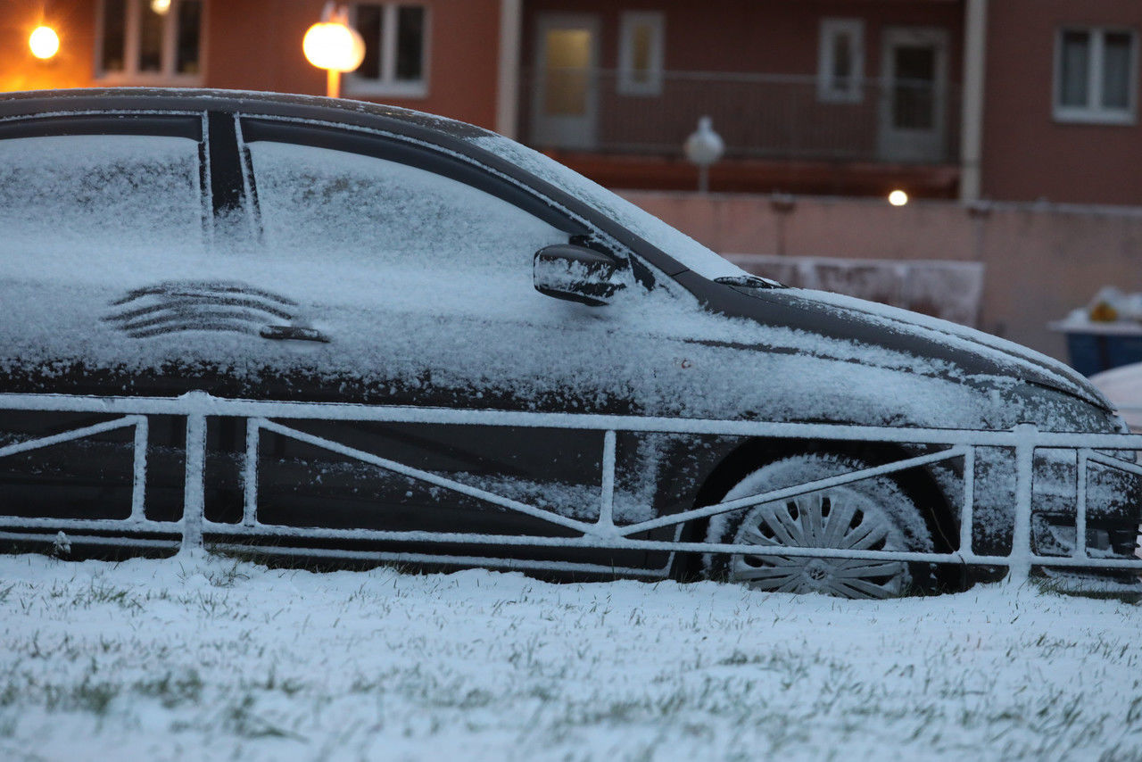 Россиянам рассказали, как правильно заводить машину в сильный мороз