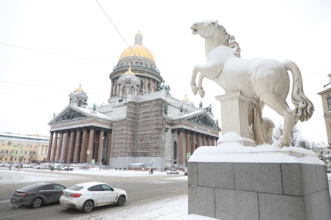 На 23 февраля в Петербурге обещают снег