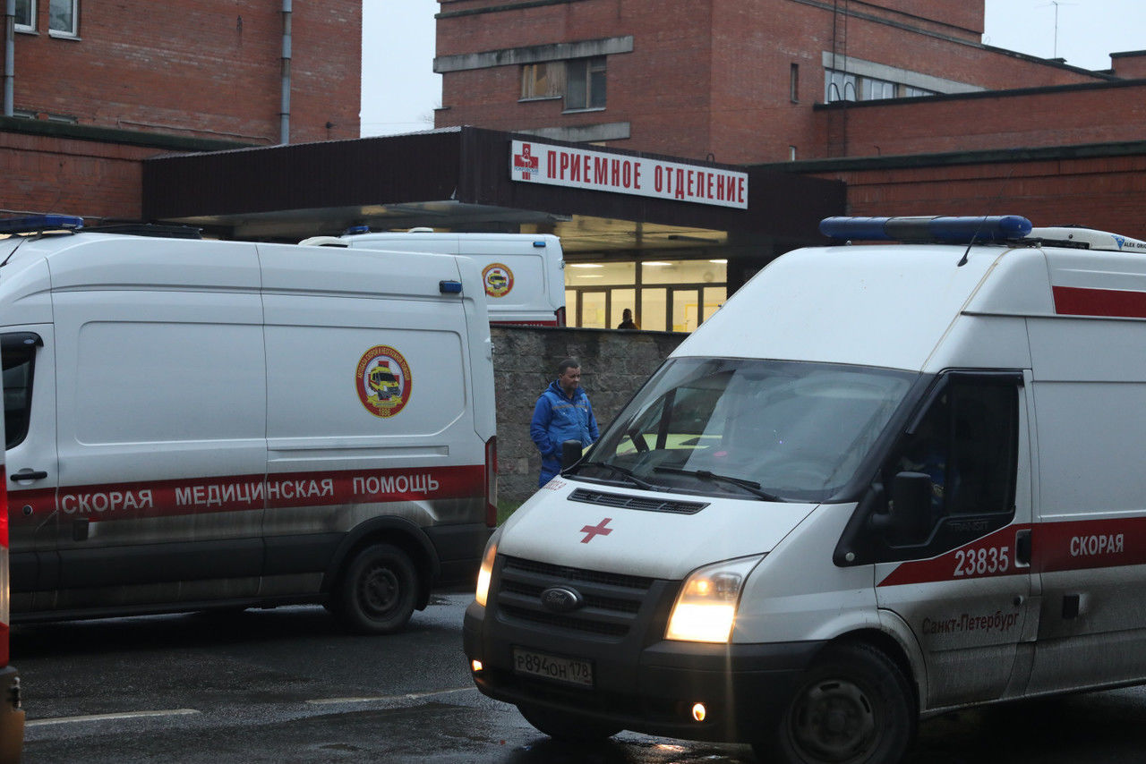 На скалодроме в Невском районе 8-летний мальчик сломал оба бедра