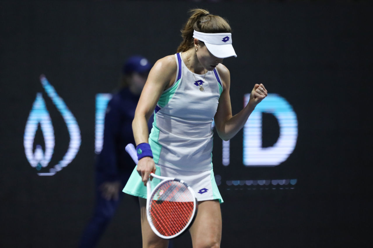 Вера Звонарева уверенно прошла во второй круг St. Petersburg Ladies Trophy