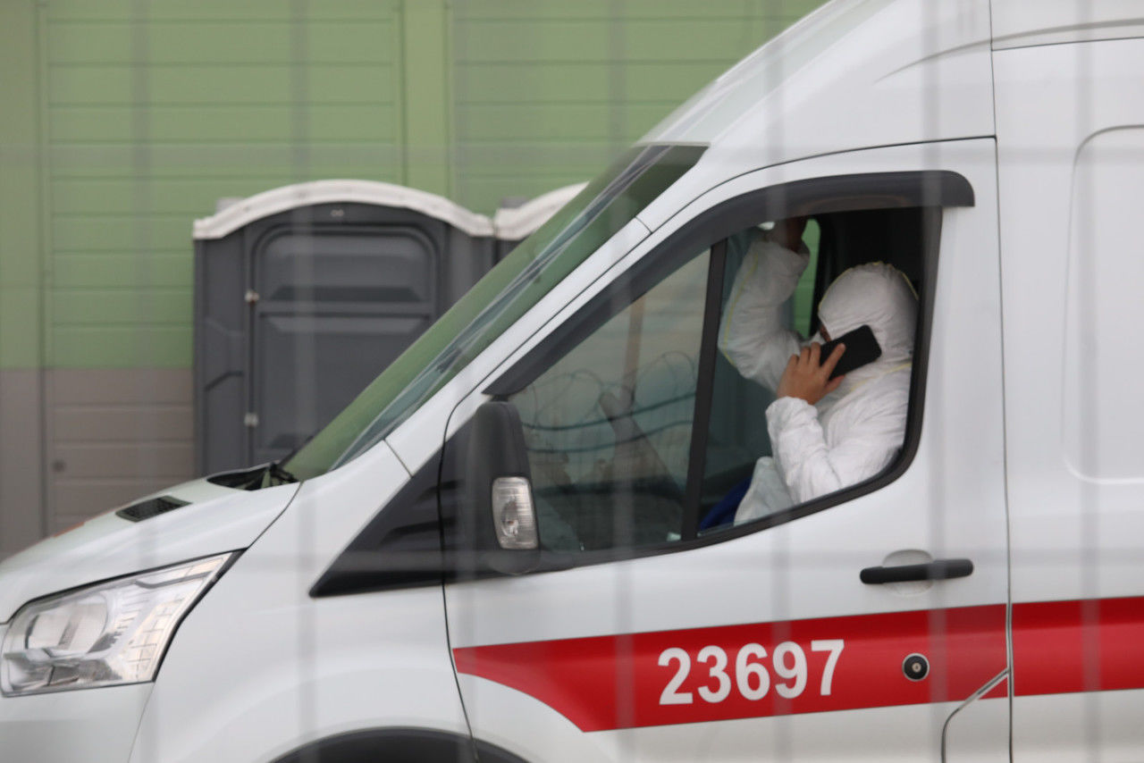В Петербурге к аппаратам ИВЛ подключены 173 пациента с коронавирусом 