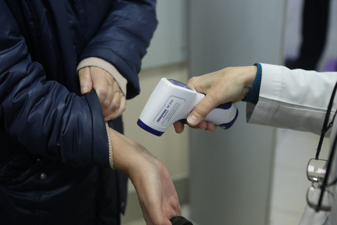 Более 23 тысяч петербуржцев сдали тест на коронавирус за сутки