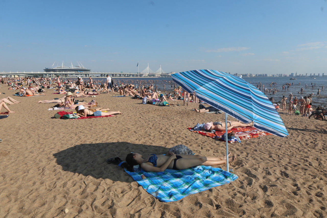 В понедельник аномальная жара продолжит мучить петербуржцев