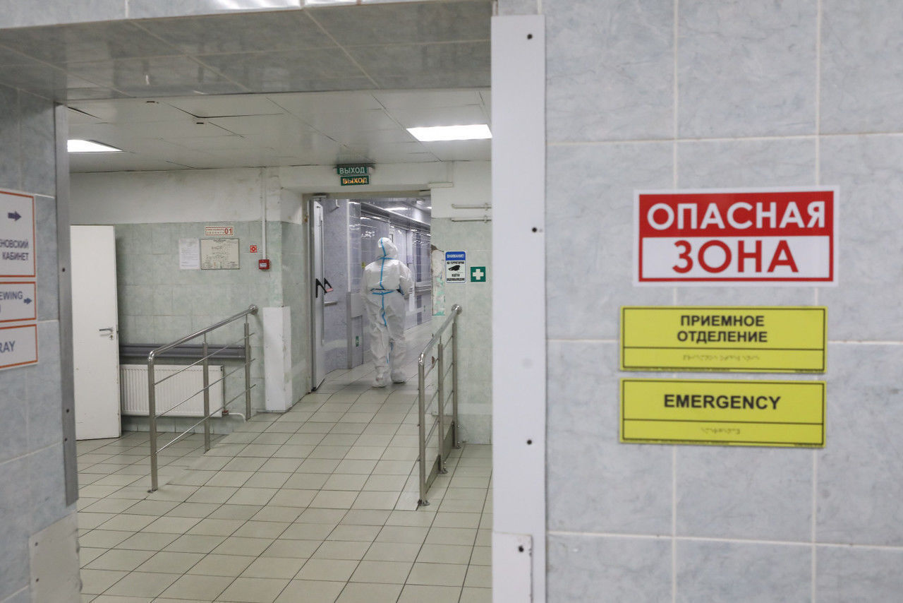 Роспотребнадзор: бессимптомные носители «омикрона» могут быть опасны